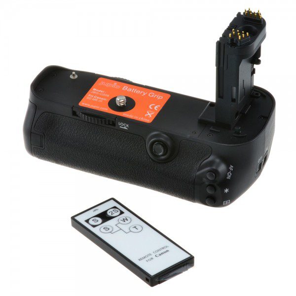 Nikon Battery grip MB-D11 (merk Jupio)